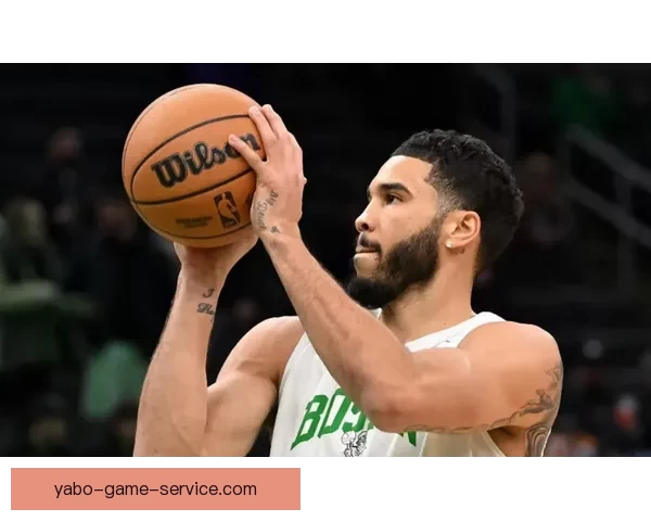 塔图姆复出首秀豪取三双领凯尔特人本赛季战绩十胜两负