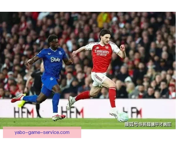 阿森纳接连杯赛失利面对挑战 曼城强势崛起令其心态考验加剧